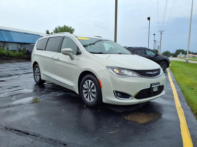 2020 Chrysler Pacifica Touring L Plus