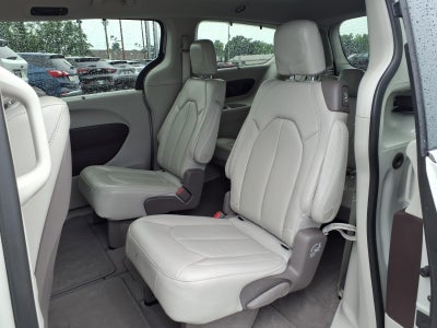 2020 Chrysler Pacifica Touring L Plus