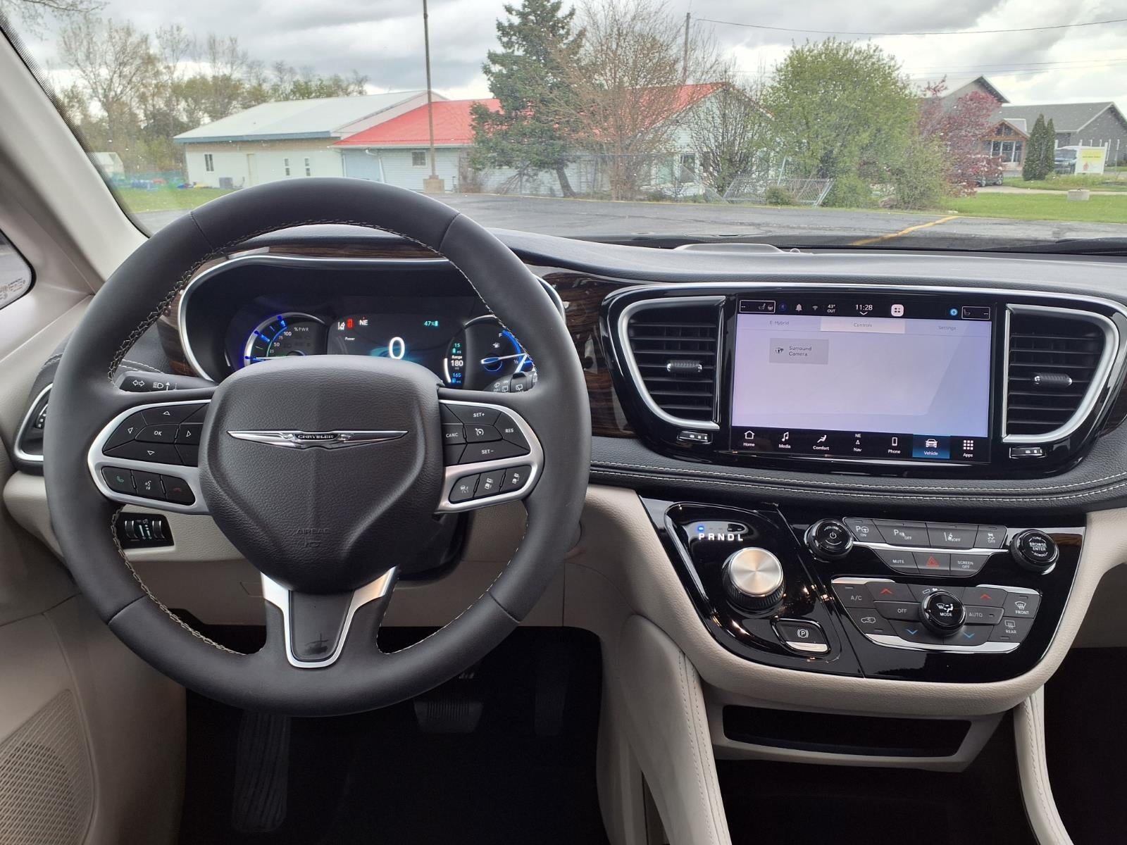 2023 Chrysler Pacifica Hybrid Limited