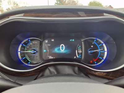 2023 Chrysler Pacifica Hybrid Limited